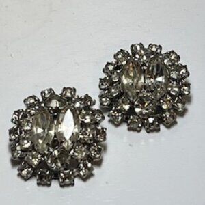 vintage clip on rhinestone earrings